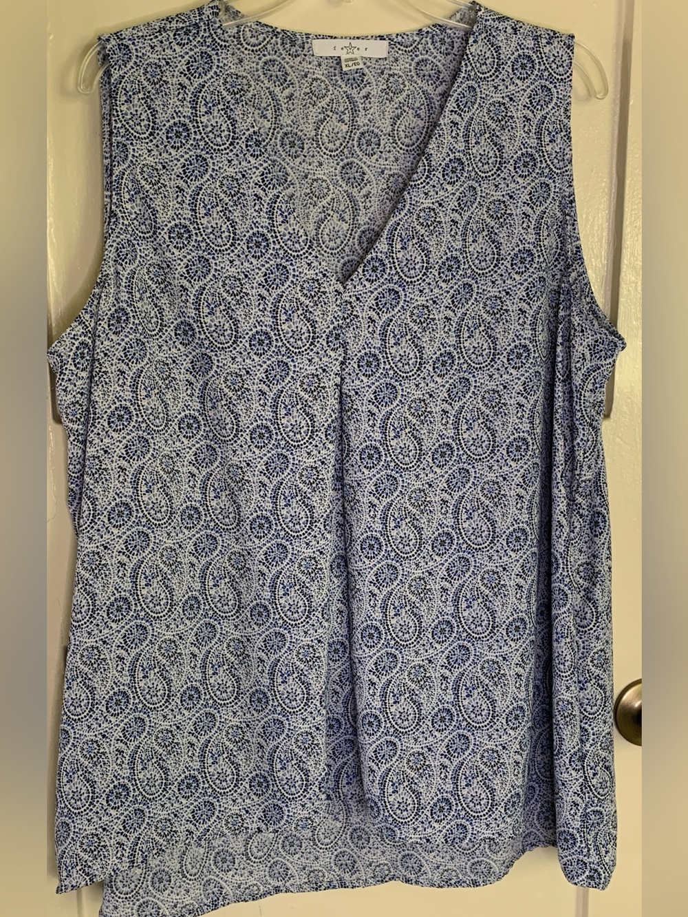 Fever Sleeveless V-Neck Paisley Print Blouse With Pleated Front High-Low Hem